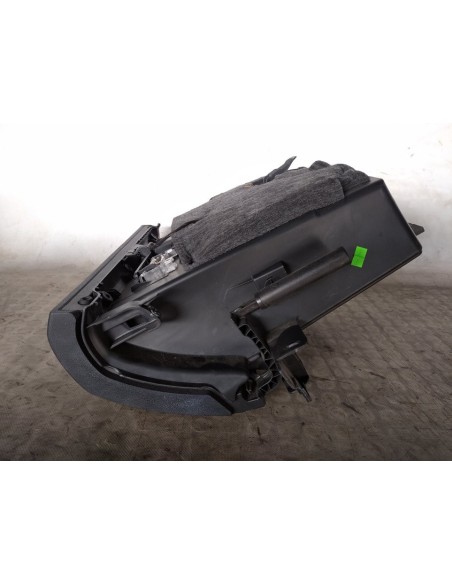 GUANTERA MERCEDES-BENZ CLASE A (BM 169) - 95438