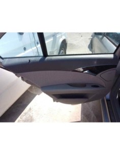 GUARNECIDO PUERTA TRASERA IZQUIERDA MERCEDES-BENZ CLASE E...