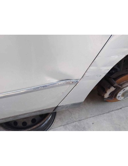 PUERTA TRASERA IZQUIERDA VOLKSWAGEN PASSAT BERLINA (3C2) - 177124