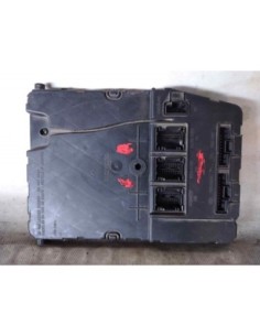 CAJA RELES / FUSIBLES RENAULT MEGANE II BERLINA 3P - 96913