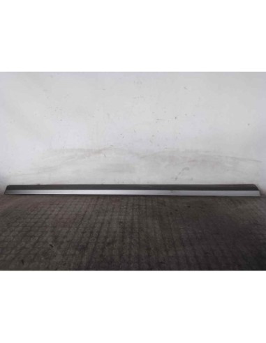 MOLDURAS TRASERAS MERCEDES-BENZ CLASE C (BM...