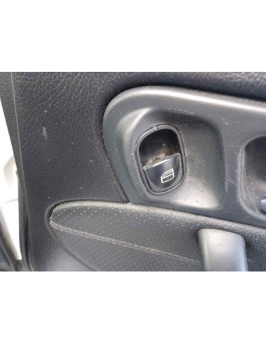 MANDO ELEVALUNAS TRASERO DERECHO MERCEDES-BENZ...