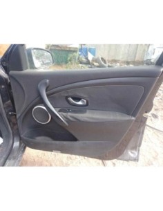GUARNECIDO PUERTA DELANTERA DERECHA RENAULT MEGANE III...