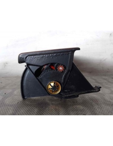 CENICERO VOLKSWAGEN PASSAT BERLINA (3B3) - 125765