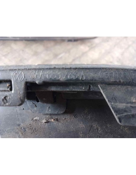 REJILLA DELANTERA VOLKSWAGEN PASSAT BERLINA (362) - 129851