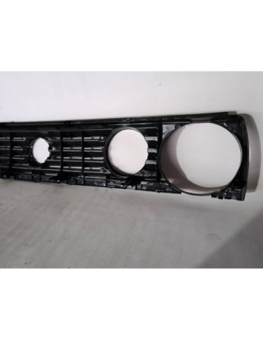 REJILLA DELANTERA VOLKSWAGEN GOLF II (191/193)...