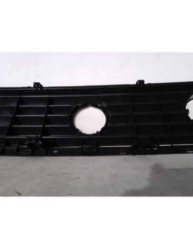 REJILLA DELANTERA VOLKSWAGEN GOLF II (191/193)...