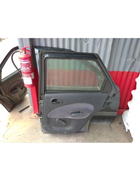 PUERTA TRASERA DERECHA FORD ESCORT BERL /TURNIER - 112246