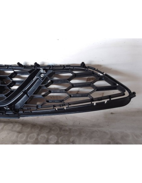 REJILLA DELANTERA NISSAN MICRA (K14) - 114659