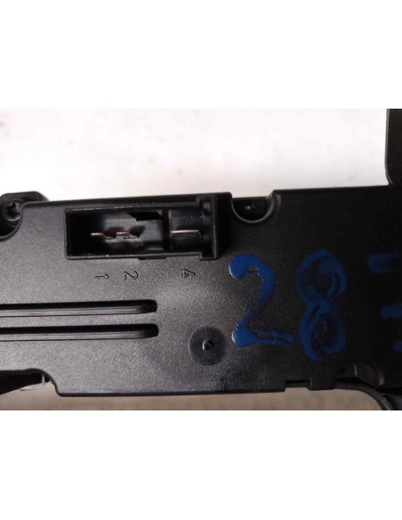 WARNING MERCEDES-BENZ CLASE C (BM 203) BERLINA - 139831