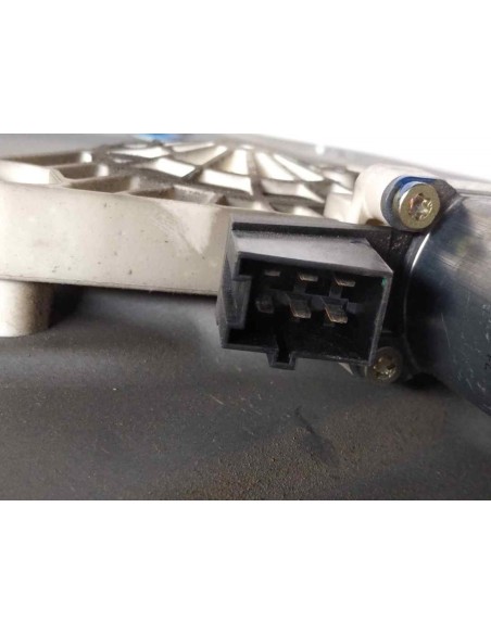 ELEVALUNAS DELANTERO DERECHO MERCEDES-BENZ CLASE A (BM 169) - 141384