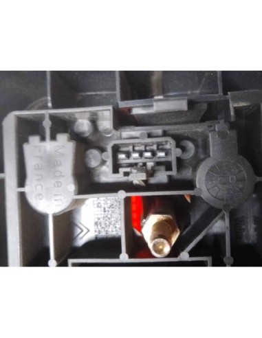 PILOTO TRASERO DERECHO CITROEN XANTIA BERLINA -...