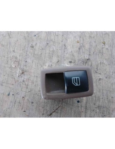 MANDO ELEVALUNAS DELANTERO DERECHO...