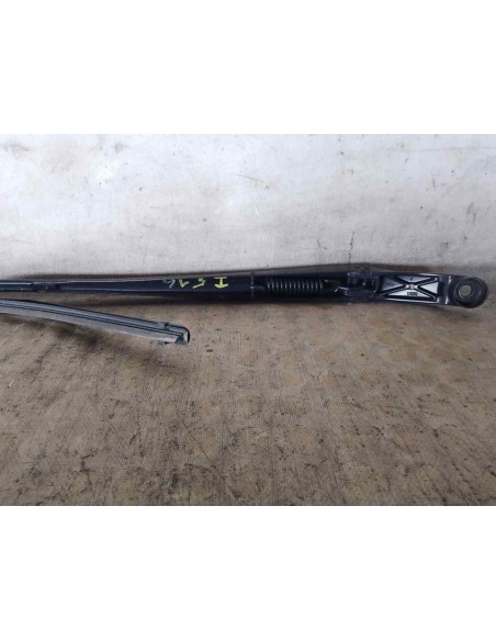 BRAZO LIMPIA DELANTERO IZQUIERDO TOYOTA PRIUS (ZVW30) - 174525