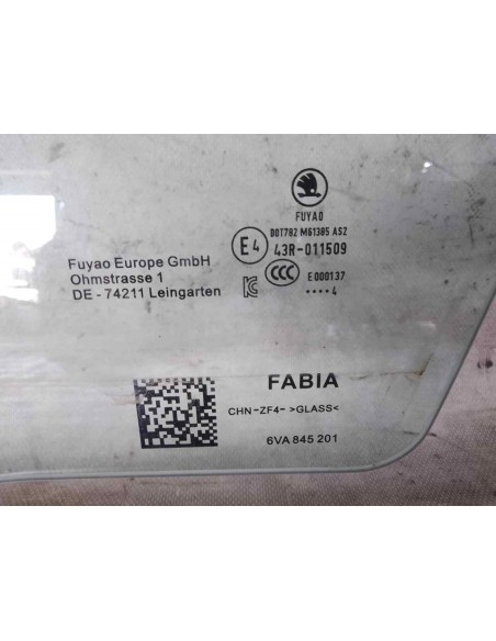 LUNA DELANTERA IZQUIERDA SKODA FABIA (PJ3) - 205225