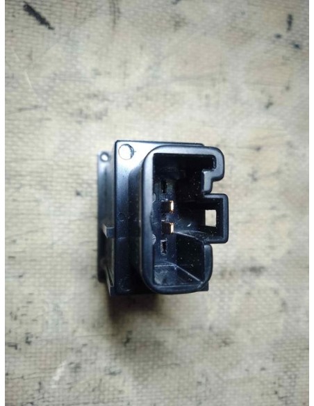 INTERRUPTOR TOYOTA AVENSIS BERLINA (T25) - 195026