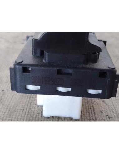 MANDO ELEVALUNAS DELANTERO IZQUIERDO CITROEN C3...