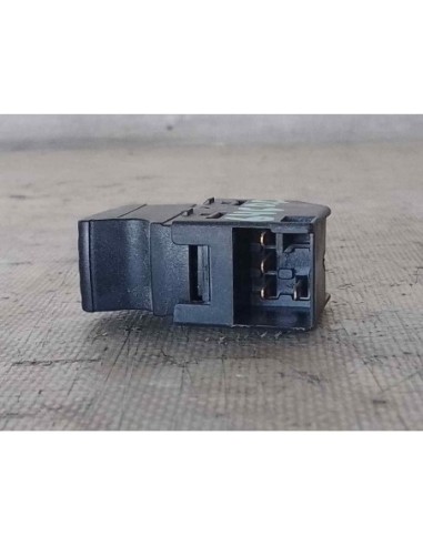 MANDO ELEVALUNAS DELANTERO DERECHO SEAT...