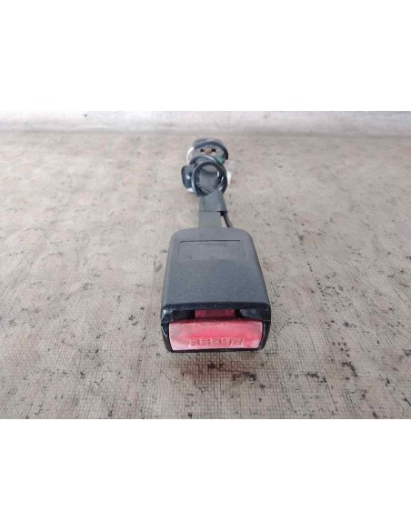 ENGANCHE CINTURON DELANTERO DERECHO PEUGEOT 307 (S1)(04 2001) - 206895