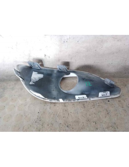 REJILLA PARAGOLPES IZQUIERDA PEUGEOT 308 - 211240