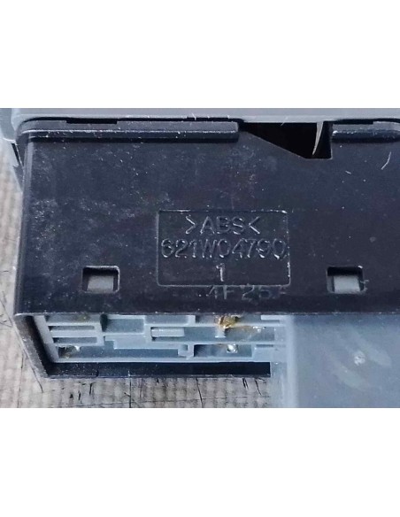 MANDO ELEVALUNAS DELANTERO DERECHO DAEWOO NUBIRA BERLINA - 180451