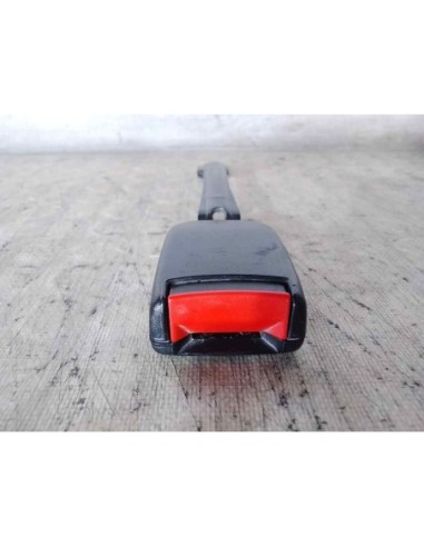 ENGANCHE CINTURON DELANTERO IZQUIERDO AUDI A4...
