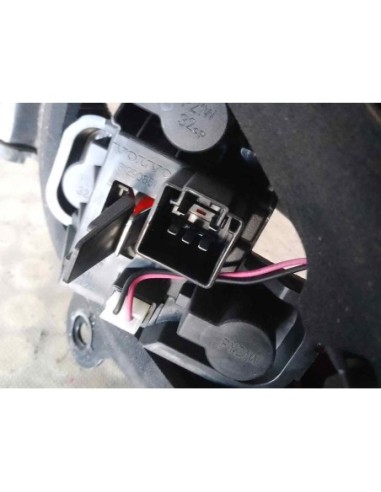 PILOTO TRASERO IZQUIERDO VOLVO V40 - 221218