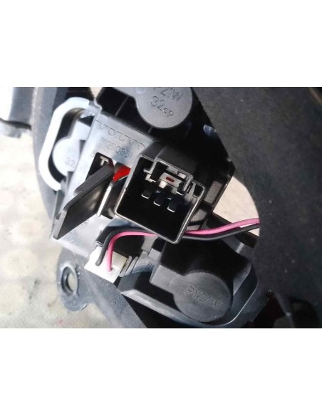 PILOTO TRASERO IZQUIERDO VOLVO V40 - 221218