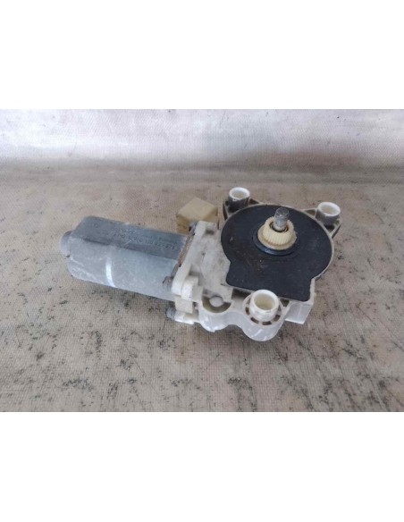 MOTOR ELEVALUNAS DELANTERO DERECHO MERCEDES-BENZ CLASE E (BM 211) BERLINA - 239537