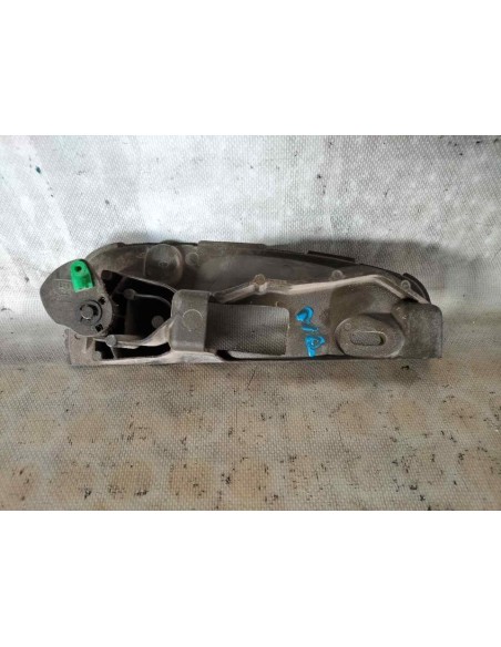 SOPORTE MANETA EXTERIOR DELANTERA IZQUIERDA RENAULT TRAFIC II COMBI - 250672