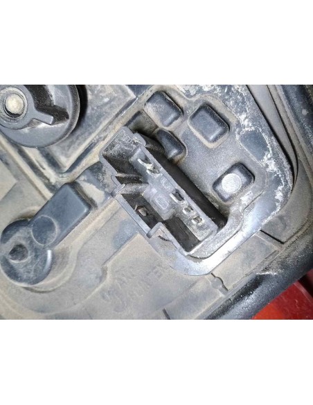 PILOTO TRASERO DERECHO PEUGEOT 206 - 143682