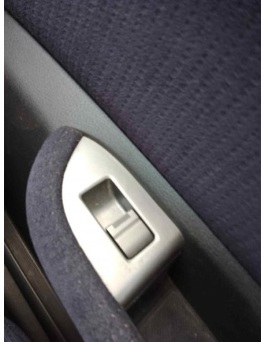 MANDO ELEVALUNAS DELANTERO DERECHO HONDA FR-V...