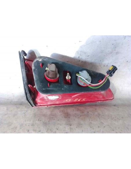 PILOTO TRASERO DERECHO INTERIOR PEUGEOT 607 (S2) - 188697