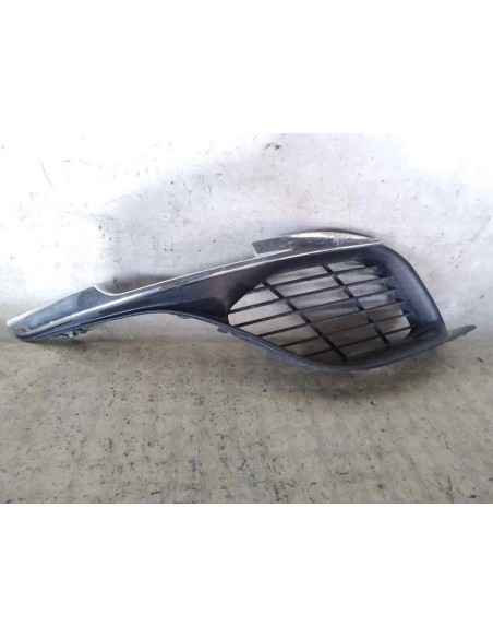 REJILLA DELANTERA PEUGEOT 308 - 215142