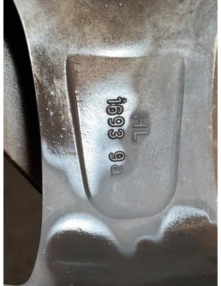 LLANTA TOYOTA COROLLA (E12) - 253018