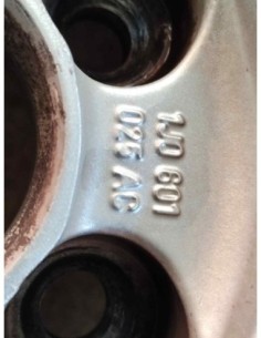 LLANTA VOLKSWAGEN GOLF IV BERLINA (1J1)(10 1997) - 253024 2