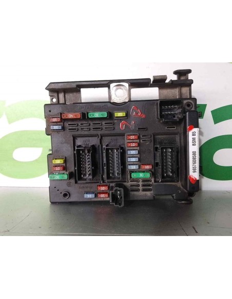 CAJA RELES / FUSIBLES PEUGEOT 206 + - 262028