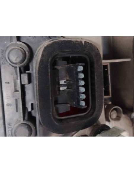 PILOTO TRASERO DERECHO OPEL ZAFIRA A - 262004