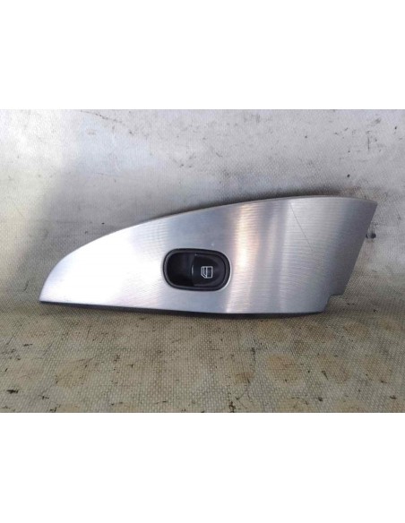MANDO ELEVALUNAS DELANTERO DERECHO MERCEDES-BENZ CLASE C (BM 203) FAMILIAR - 171845