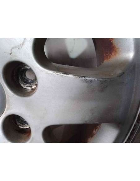 LLANTA KIA CARNIVAL - 216135