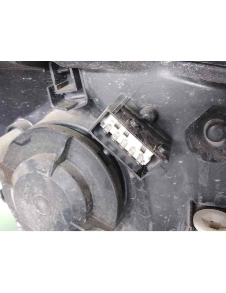 FARO IZQUIERDO PEUGEOT 206 + - 262010