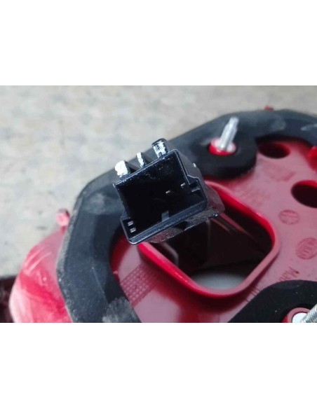 PILOTO TRASERO IZQUIERDO INTERIOR VOLKSWAGEN PASSAT BERLINA (362) - 180116