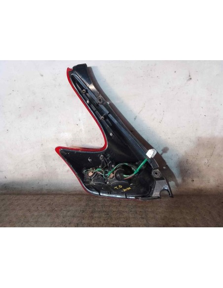 PILOTO TRASERO IZQUIERDO NISSAN JUKE (F15E) - 182131