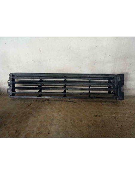 REJILLA DELANTERA RENAULT KADJAR - 251617