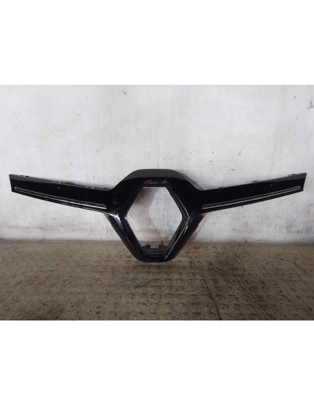 MOLDURAS DELANTERAS RENAULT KADJAR - 251622