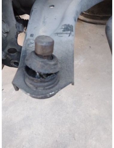 BRAZO SUSPENSION INFERIOR DELANTERO IZQUIERDO...