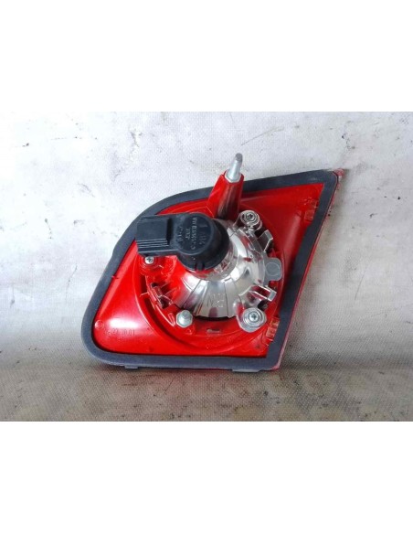 PILOTO TRASERO IZQUIERDO INTERIOR VOLKSWAGEN PASSAT BERLINA (3C2) - 182353