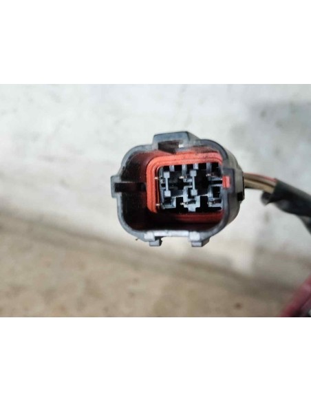 PILOTO TRASERO DERECHO KIA SPORTAGE (KM) - 252046