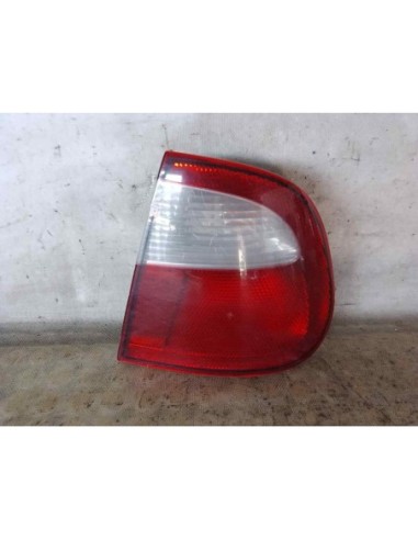 PILOTO TRASERO DERECHO SEAT CORDOBA BERLINA...