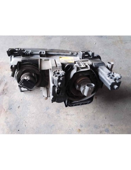 FARO DERECHO BMW SERIE 3 COMPACTO (E46) - 150519